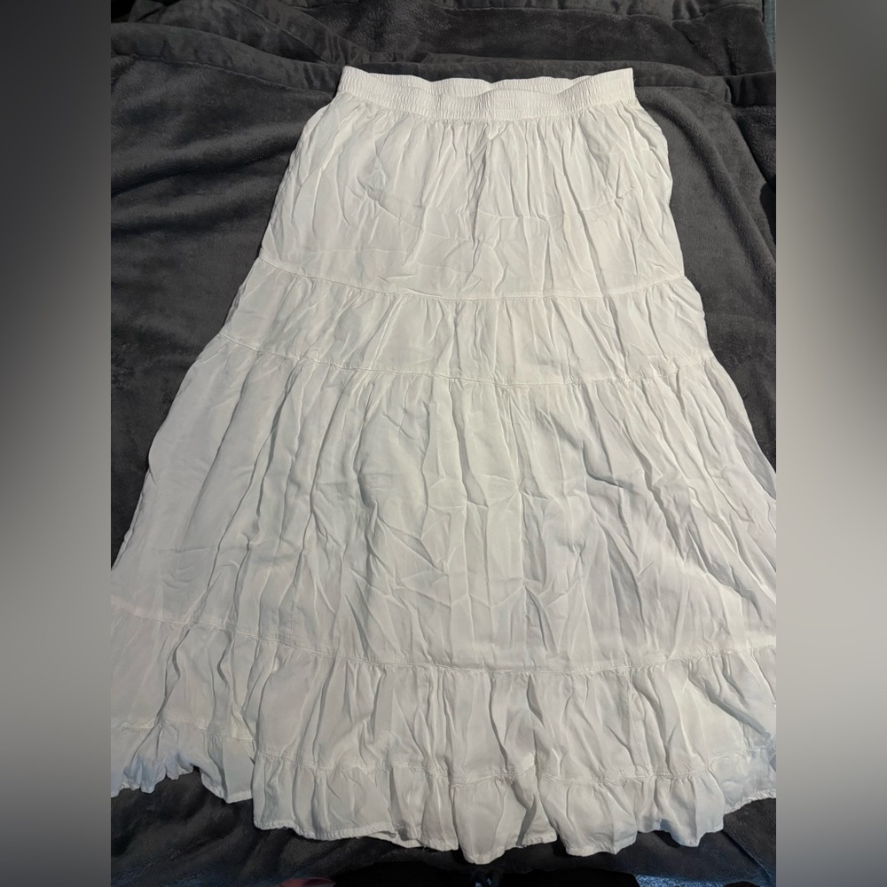 American Eagle Tiered Maxi Skirt